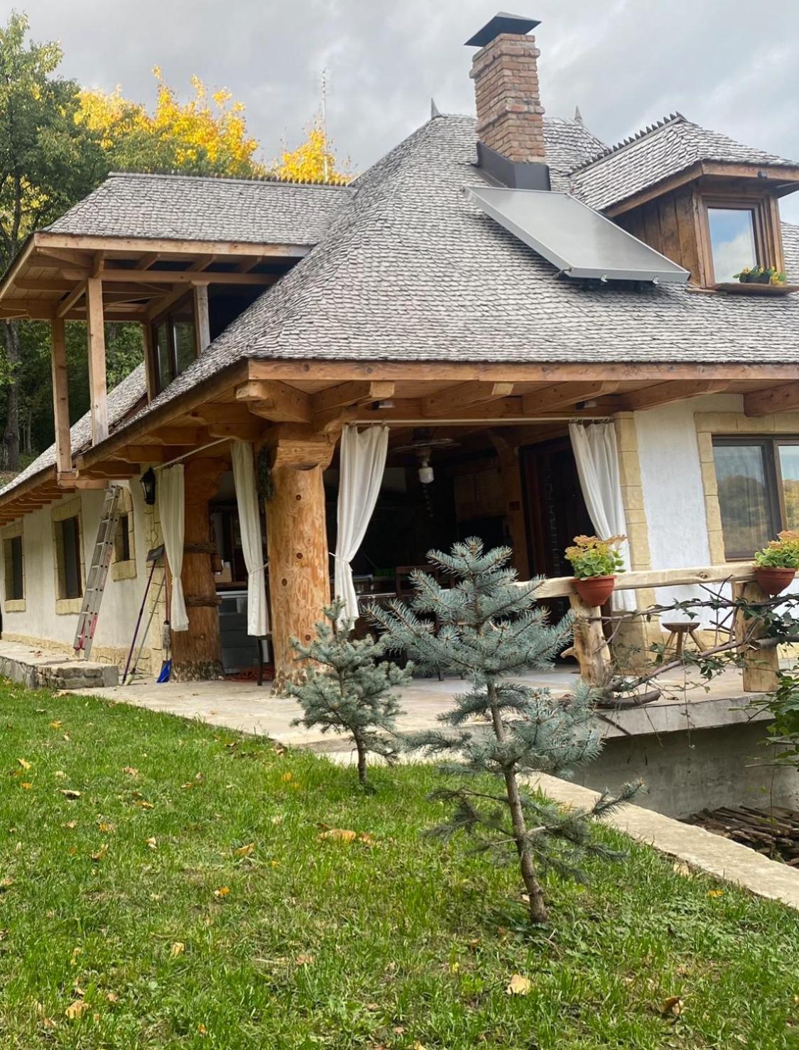 발레니드몬티 Casa Cu Sindrila 빌라 외부 사진