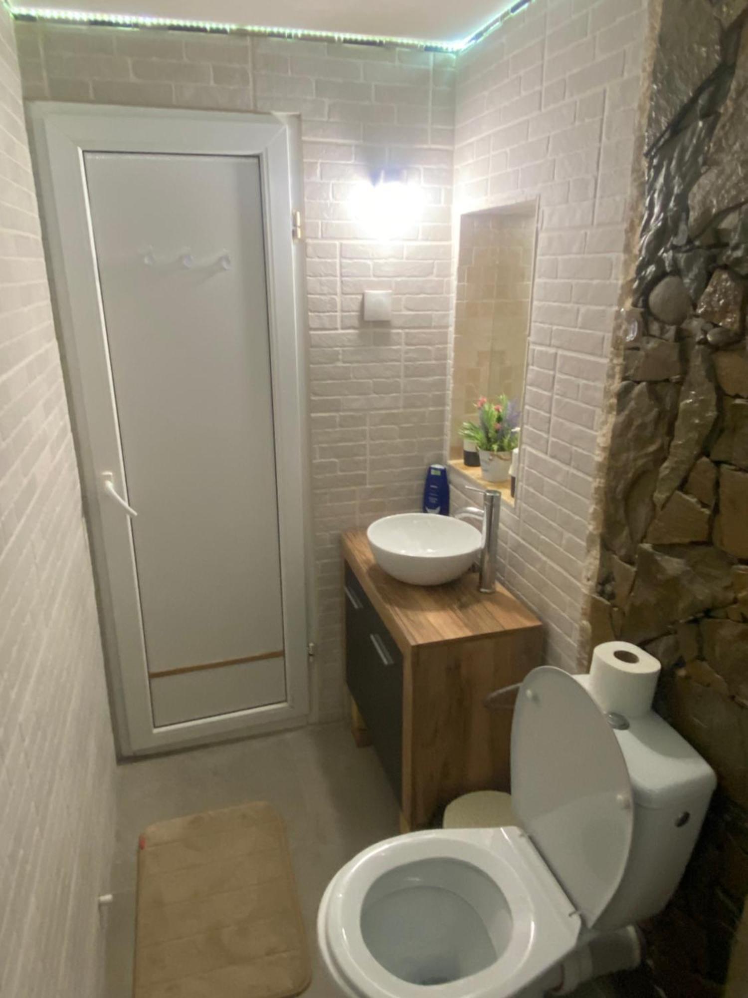 발레니드몬티 Casa Cu Sindrila 빌라 외부 사진