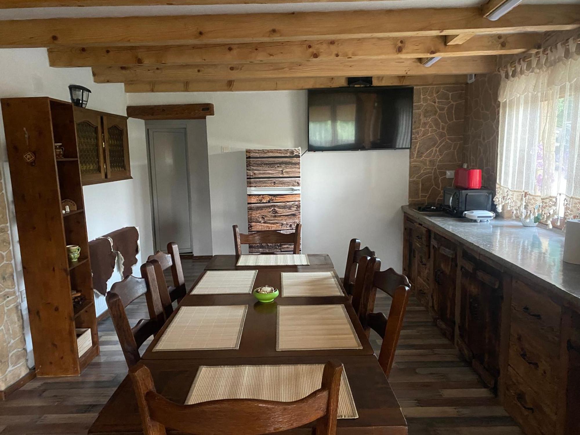 발레니드몬티 Casa Cu Sindrila 빌라 외부 사진