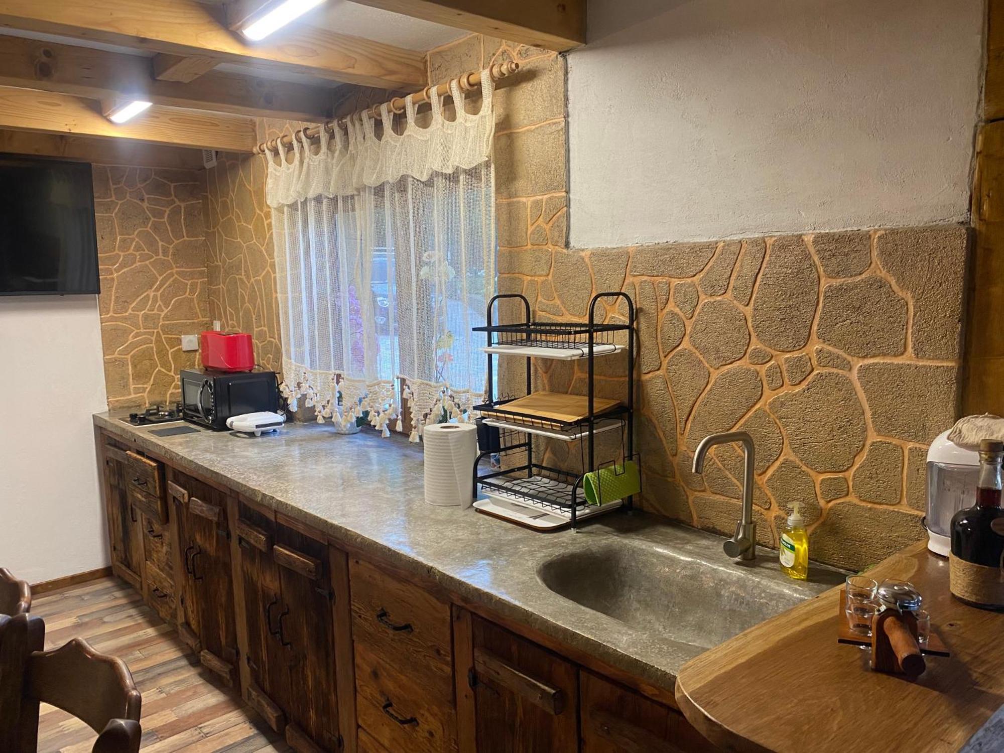 발레니드몬티 Casa Cu Sindrila 빌라 외부 사진